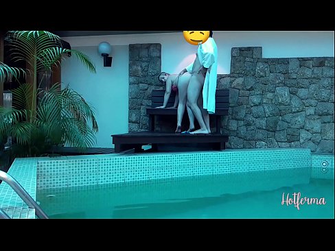 ❤️ Bwana adayitanitsa mdzakazi ku dziwe, koma sanathe kukana kutentha Zolaula pa ny.tubsexer-porn.ru ❌❤